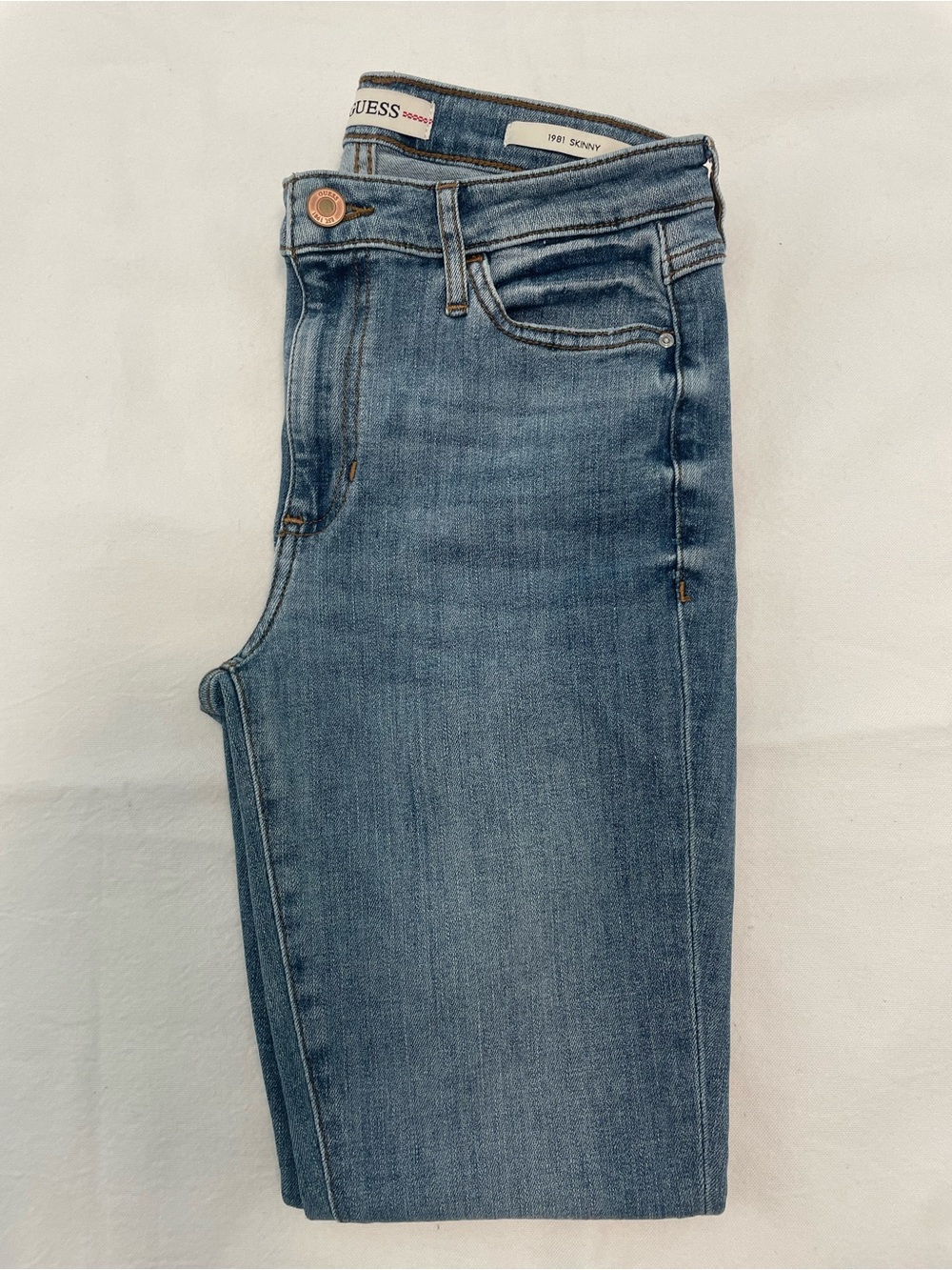 GUESS Women's Skinny Jeans in Medium Blue Wash